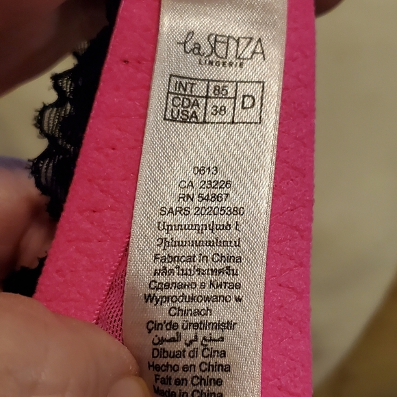 - La Senza halter style underwire padded bra-EUC - Picture 7 of 7